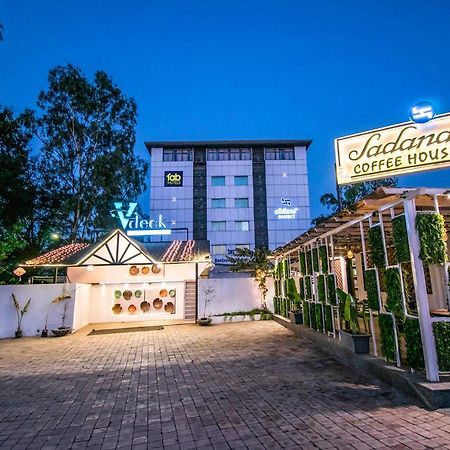 Hotel Sadanand Regency Pimpri-Chinchwad Екстериор снимка