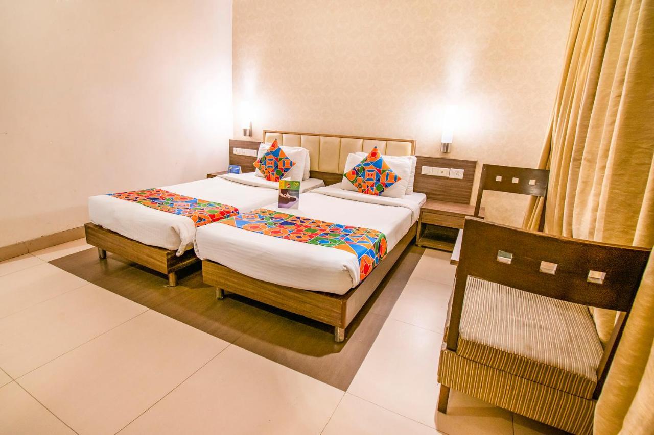 Hotel Sadanand Regency Pimpri-Chinchwad Екстериор снимка